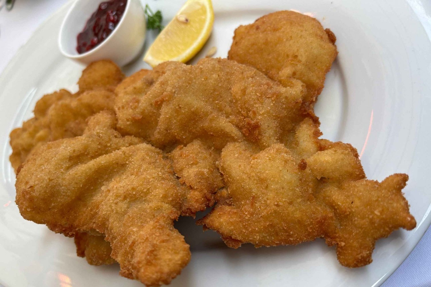 Experience the famous Wiener Schnitzel with all your senses