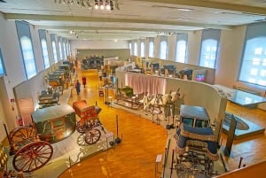 Rodzinna wycieczka z transportem do Muzeum Dzieci Schonbrunn w Wiedniu