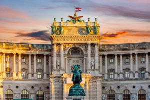 Fast-Track Sisi Museum Hofburg Vienna Small Group with Guide