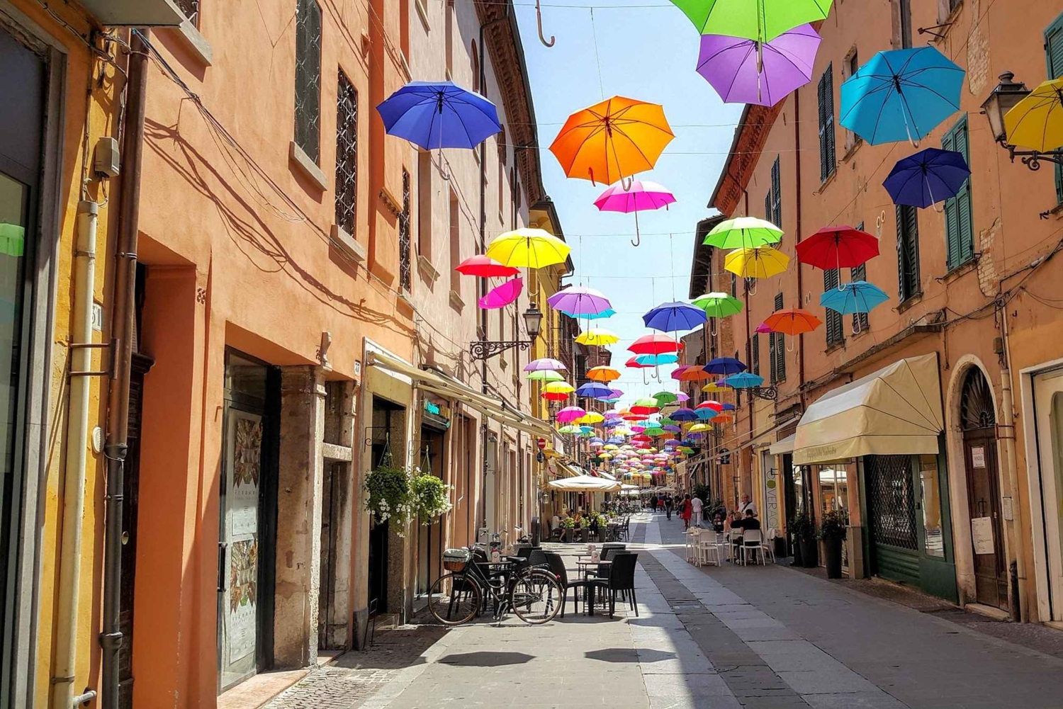 Florenz: Privater Transfer nach Wien mit Sightseeing + Tickets