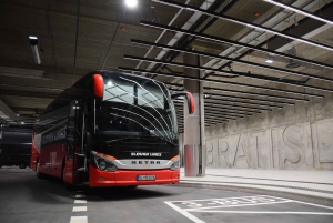 Desde Bratislava/Viena: Traslados rápidos y cómodos en autobús