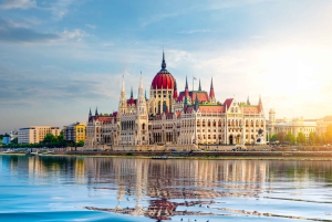 From Poland: Budapest, Vienna, and Bratislava - 3-Day Trip