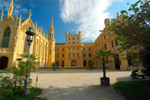 Wienistä ja Bratislavasta: Moravia: Lednicen linna ja puisto