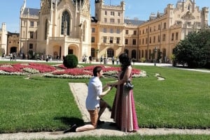 Wienistä ja Bratislavasta: Moravia: Lednicen linna ja puisto