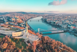 From Vienna: Bratislava and Budapest Guided Day Trip
