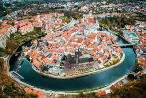 Desde Viena: Český Krumlov con almuerzo y degustación
