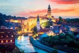 Desde Viena: Český Krumlov con almuerzo y degustación
