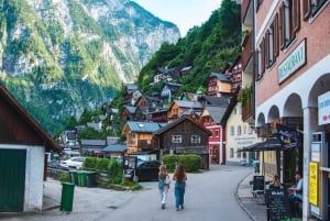 From Vienna: Full Day Trip to Hallstatt and Salzkammergut