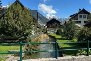 Desde Viena: Excursión de un día a Gmunden, Hallstatt y Salzkammergut