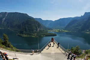 Vienna: Hallstatt & Alpine Peaks Day Trip with Skywalk Lift