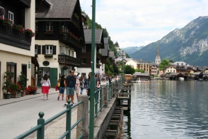 Vienna: Hallstatt & Alpine Peaks Day Trip with Skywalk Lift