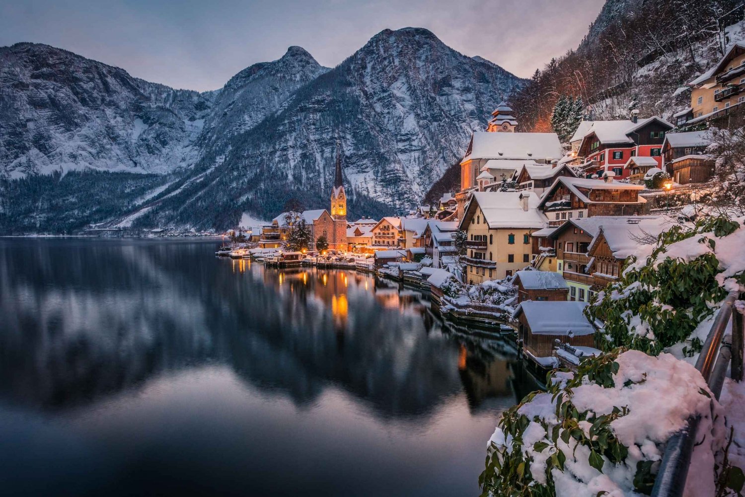 From Vienna: Hallstatt and Salzburg Full Day Guided Tour