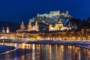 Vanuit Wenen: dagtrip naar Hallstatt en Salzburg met gids