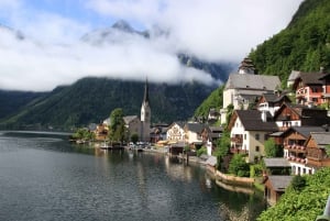 From Vienna: Hallstatt Heritage Day Trip and Alpine Lakes