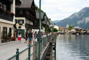 From Vienna: Hallstatt Heritage Day Trip and Alpine Lakes