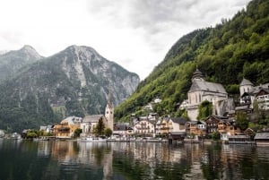 From Vienna: Hallstatt and Salzburg Day Trip with Transfer