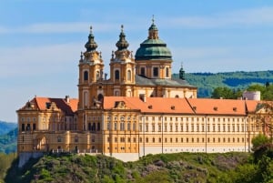 Z Wiednia: prywatna wycieczka do Melk, Hallstatt i Salzburga