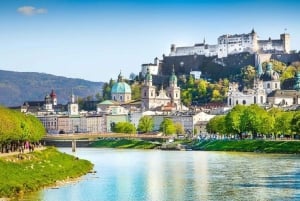 Au départ de Vienne : Visite privée de Melk, Salzbourg et Hallstatt