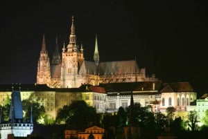 From Vienna: Private Full-Day Trip to Prague