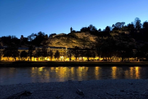 Von Wien: Tagestour ins malerische Hallstatt & historische Salzburg