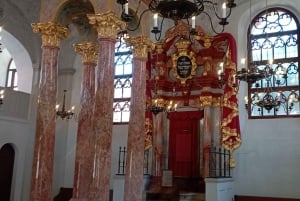 私たちと一緒に南モラビアを満喫しましょう。6時間ツアーです。