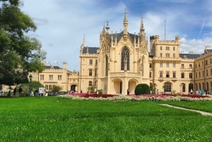 私たちと一緒に南モラビアを満喫しましょう。6時間ツアーです。