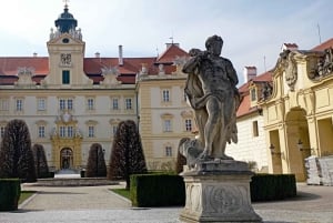 Conhece a Morávia do Sul connosco. Passeio de 6 horas.