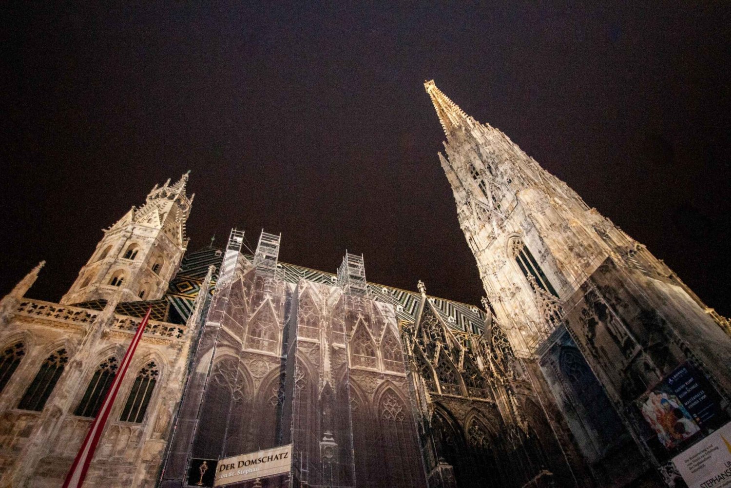 Vienna: Ghosts and Legends Guided Nighttime Walking Tour
