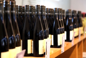 Weintrauben weiden: Wachauer Weinkellerei-Radtour