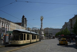 Linz Essential Highlights: In-Depth Private Walking Tour