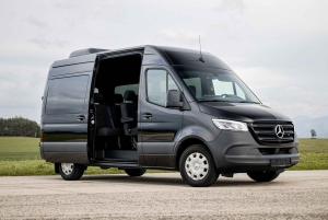 München: Privater Transfer nach Wien & Sightseeing-Stopps + Ticket