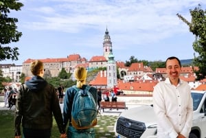 Prague: Transfer to Hallstatt via fabulous Cesky Krumlov