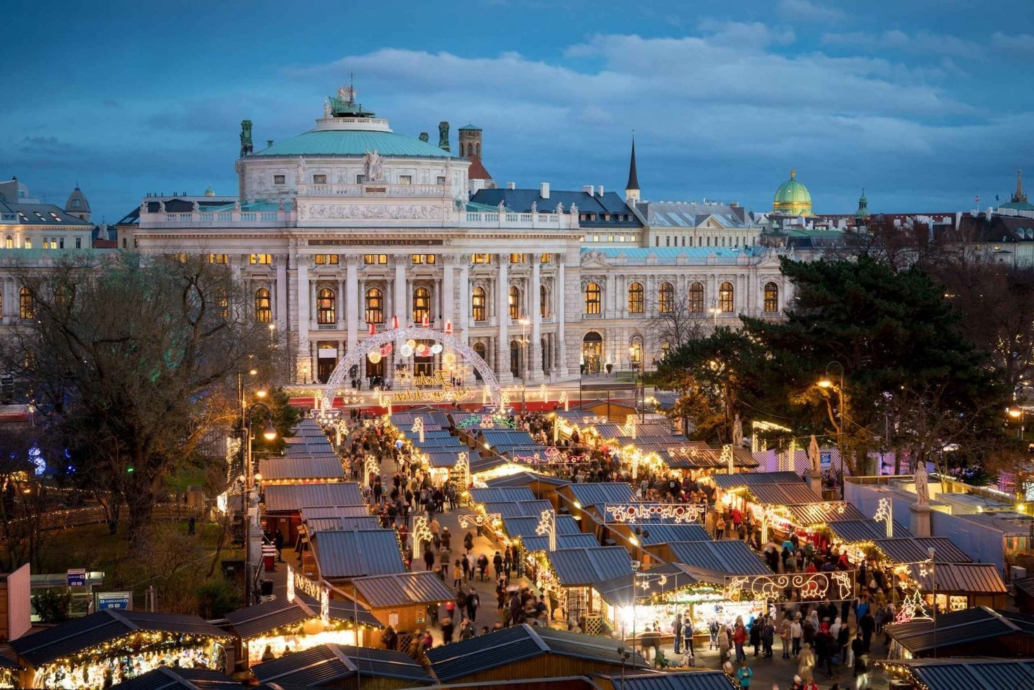 Viaje privado de Navidad de Praga a Viena, en inglés