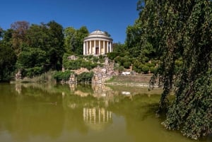 Private Day Trip to Viennese Countryside with Wine Tasting