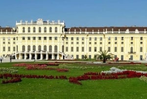 Private Tagestour nach Wien ab Budapest mit professionellem Guide