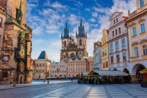 Private English speaking driver from Vienna to Prague & back