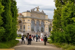 Private Schönbrunn Palace Tour: Entrance included