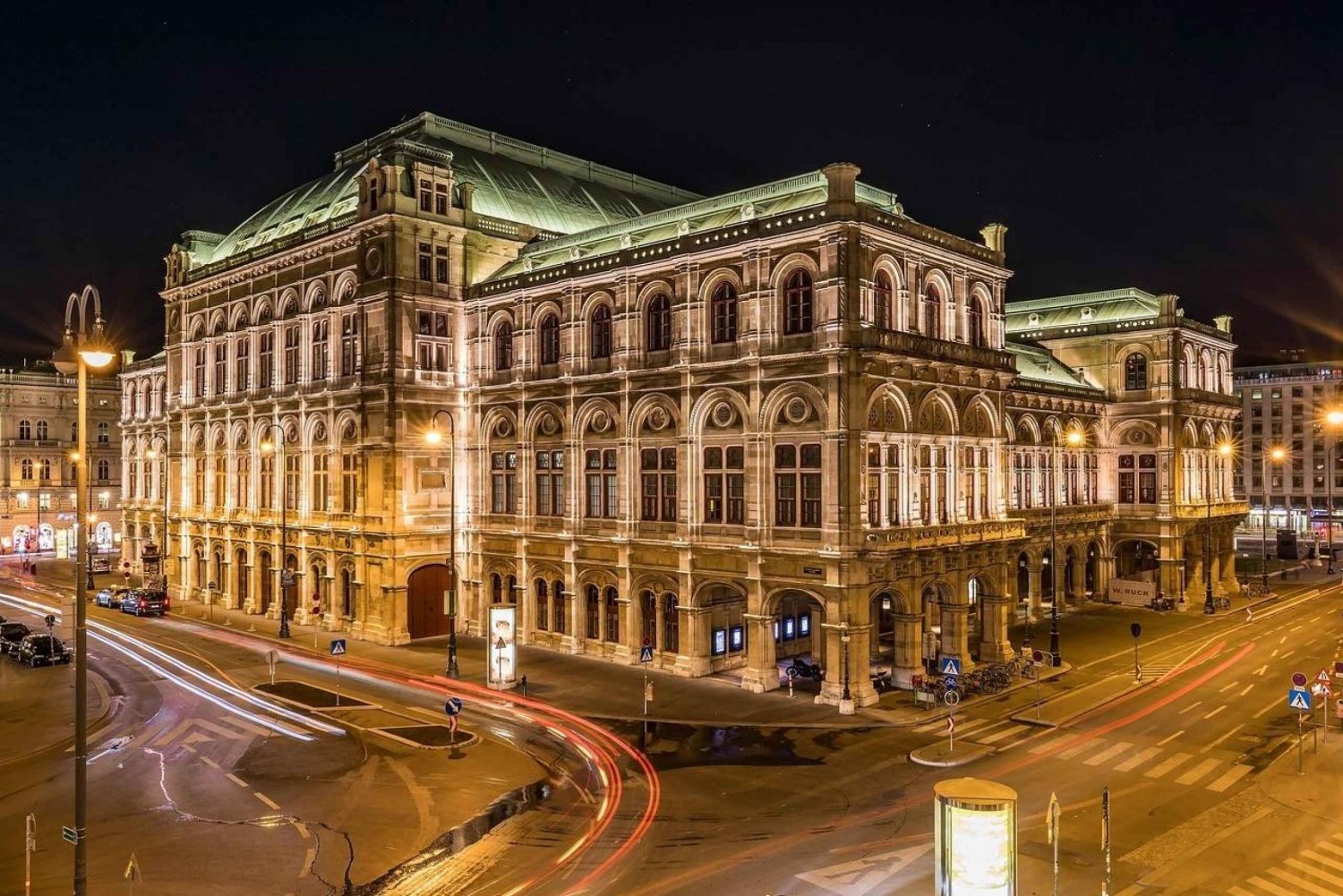 Private tour Vienna: 4 hours by Car