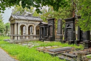 Private tour: Vienna Central Cemetery 1st gate and 2nd gate