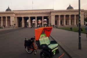 RAXI (Electric Rickshaw) Vienna 90 minutes tour