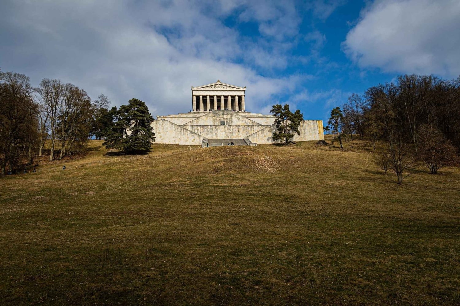 Regensburg: Privater Transfer nach Wien mit Stopps + Tickets