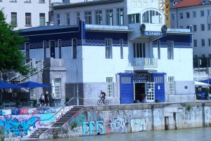 Ringstrasse,Hofburg&more Tours by public transport & walking