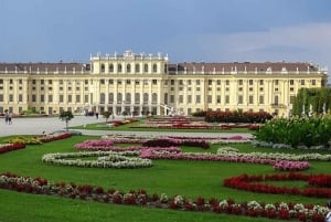 Grand Tour di Schönbrunn: Tour privato a piedi con salta la fila