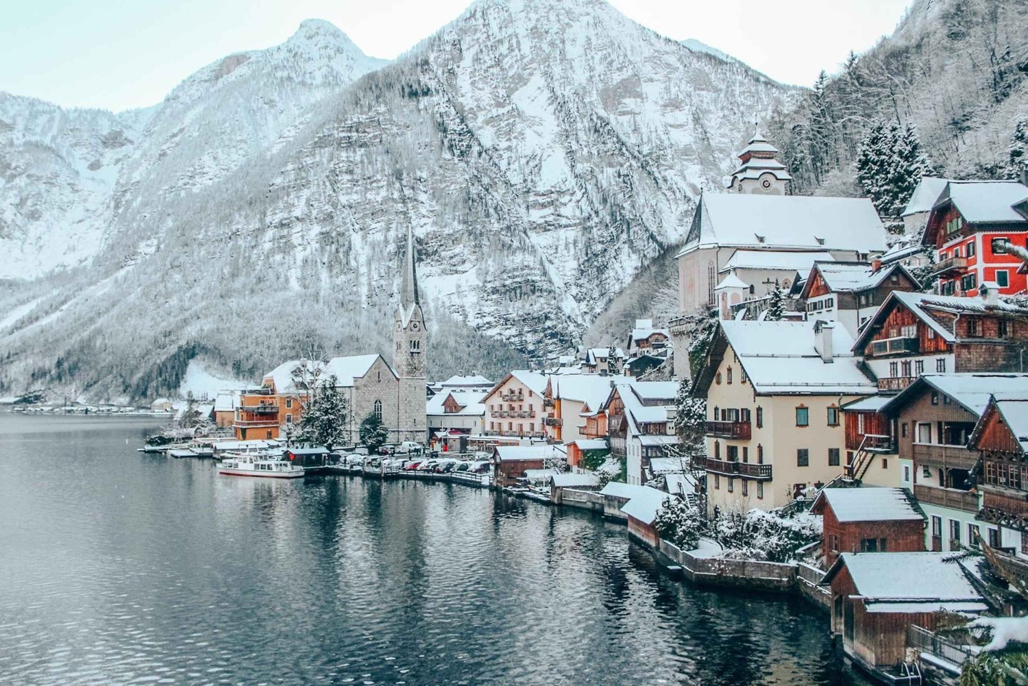 Snowy Alps & Fairytale Towns: Hallstatt & Salzburg Tour