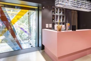 Swarovski Vienne : Accueil par un Expert en Cristal et Cadeau