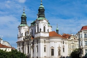 Vienne : Visite guidée privée d'une journée à Prague