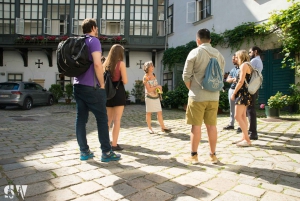 Vienna: 2-hour Behind-the-Scenes Guided Walking Tour
