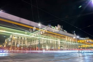 VIENA À NOITE! Você pode fazer um tour fotográfico pelos edifícios mais bonitos