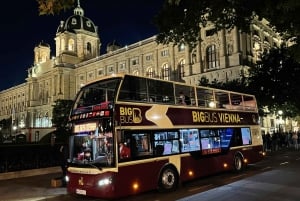 Wien: Big Bus City Highlights -yökierros elävän oppaan kanssa