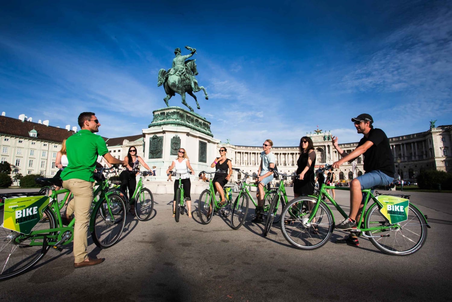 Vienna by Bike 3-Hour All-In-One City Bike Tour in English